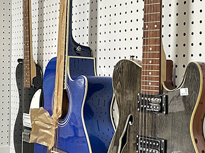 vintage musical instruments